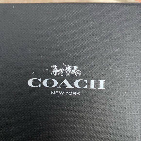 Rose Gold Coach Watch - Picture 4 of 4